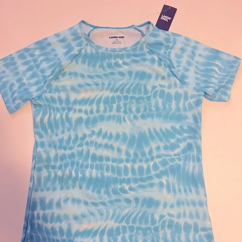 Lance end kids, swimwear XL blue short sleeve NWT Summer vacation, beach top